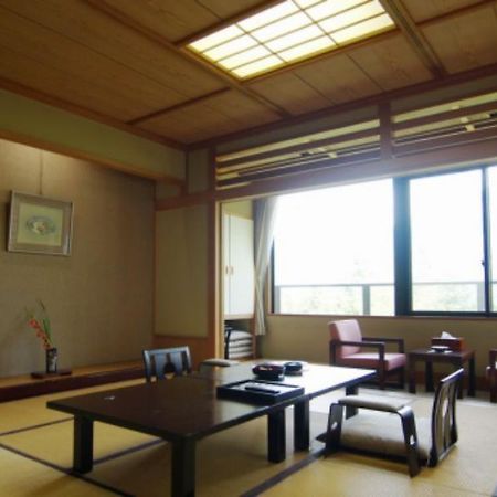 ホテル 奥飛騨温泉郷 鄙（ひな）の館 松乃井 高山市 エクステリア 写真